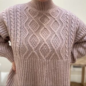 Pint sweater